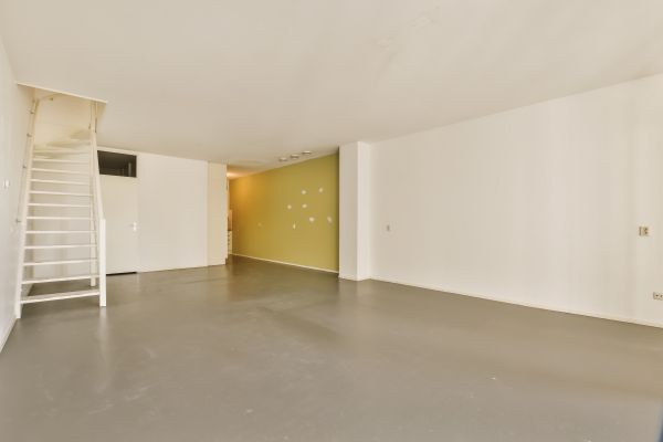 Cost of Basement Floor Tinting in Everett